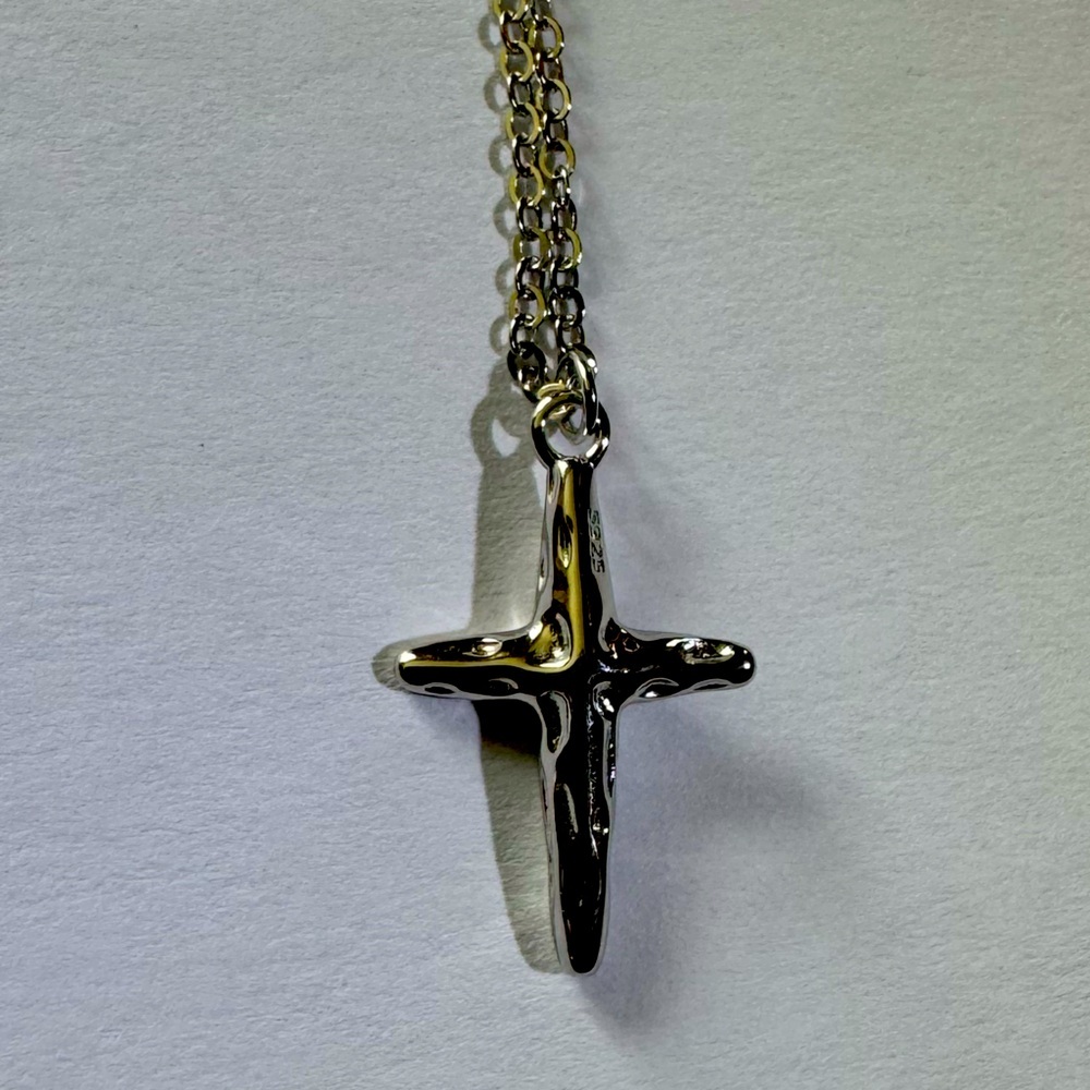 BendéLyon - 925 Sterling Silver Cross Pendant & Chain Necklace. Hand-Made.